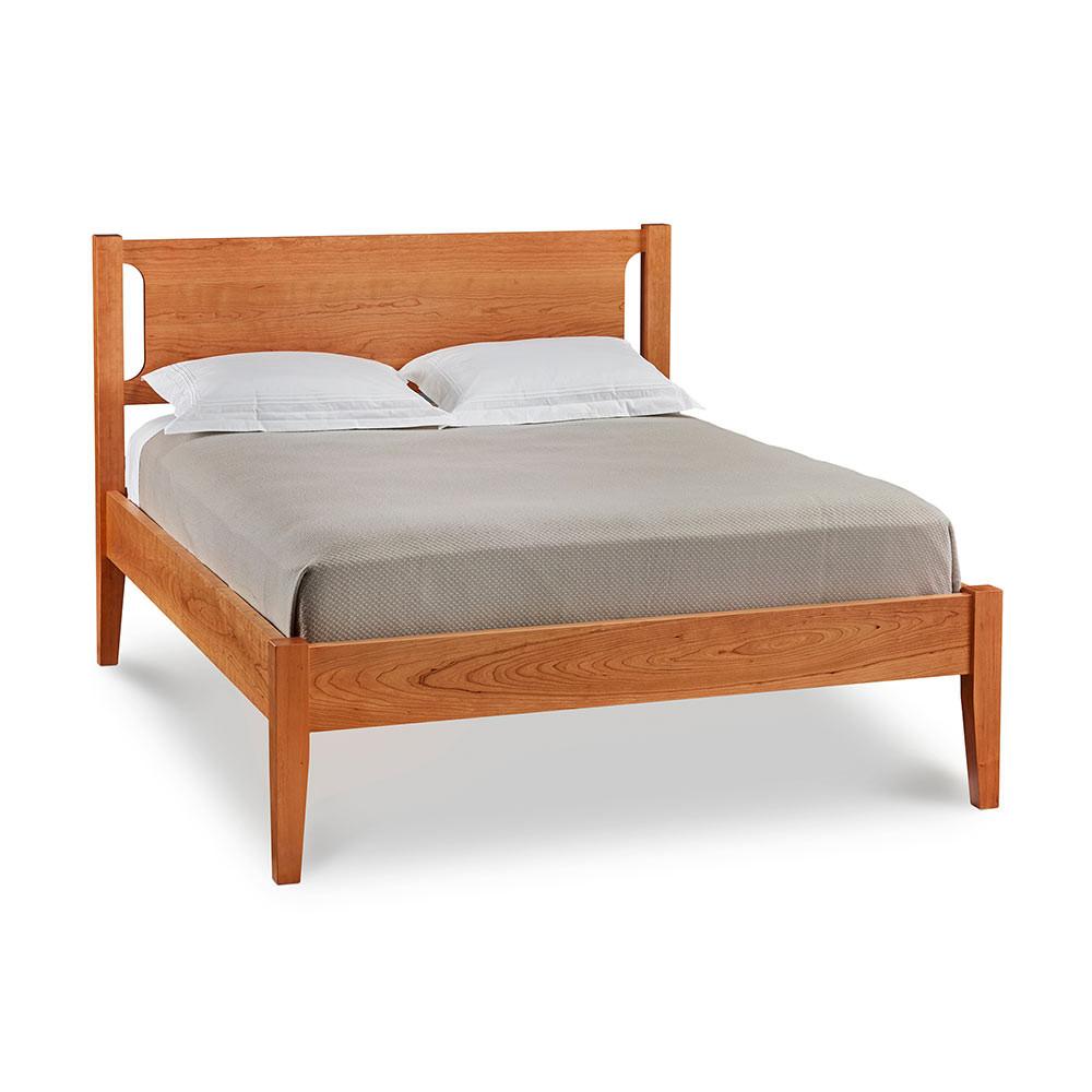 Shaker Classic Bed
