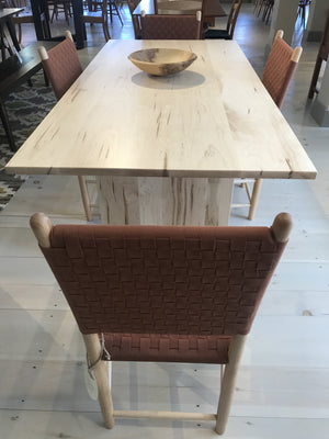 Hygge Table